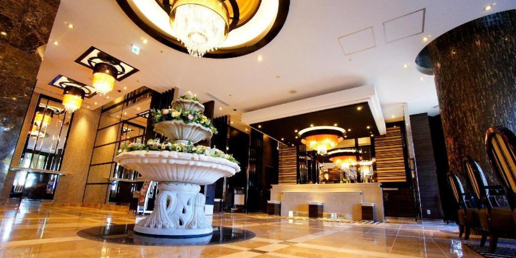 Apa Hotel Chiba Inzaimakinohara-Ekimae Narita Eksteriør bilde